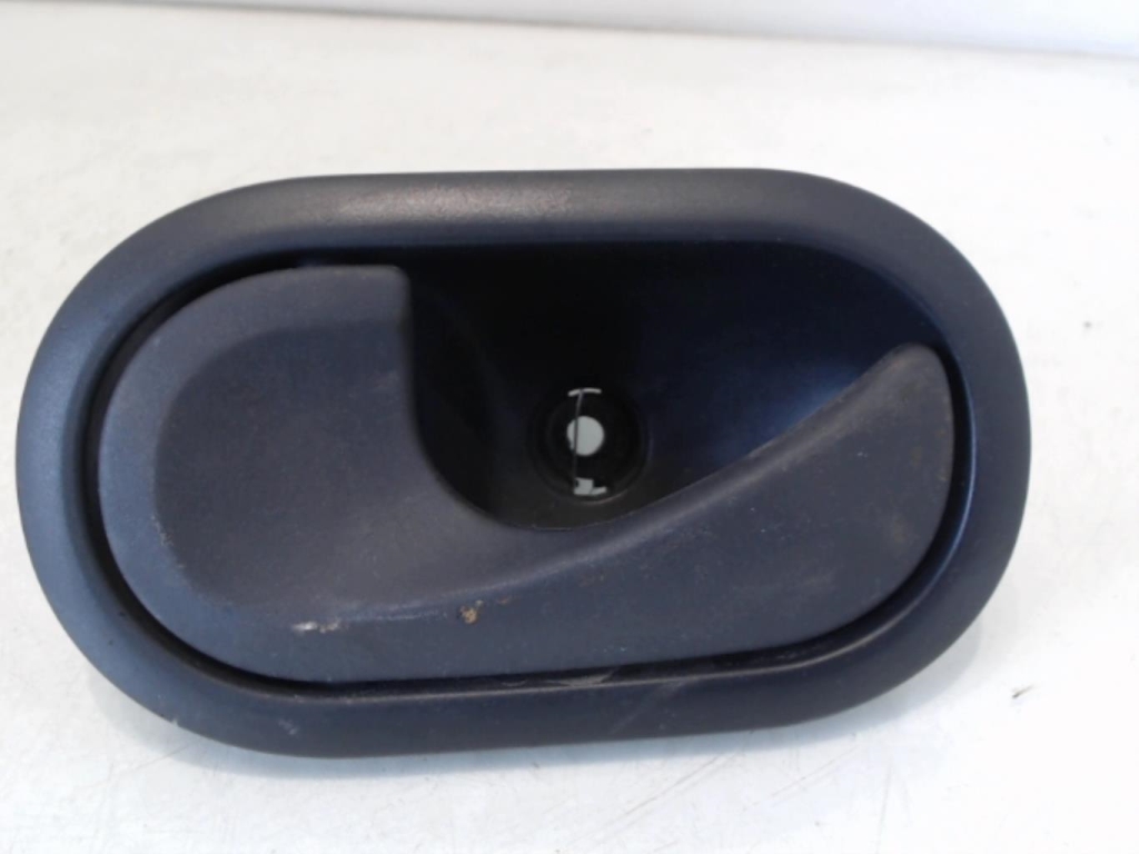 Poignee interieur arriere gauche RENAULT MODUS PHASE 2 Essence - 1