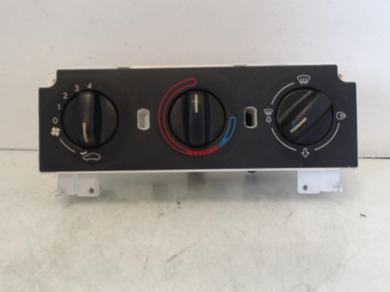 Commande chauffage PEUGEOT 306 PHASE 1 Essence - 1