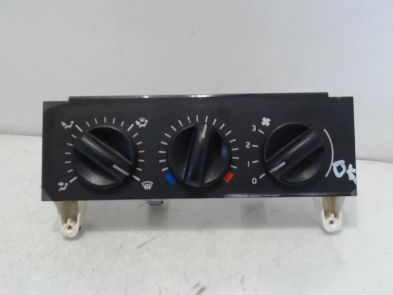 Commande chauffage RENAULT CLIO 1 PHASE 3 Diesel - 1
