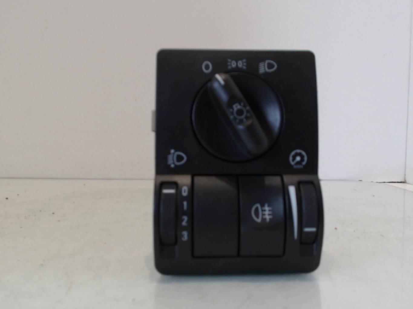 Commande de phare OPEL CORSA C PHASE 1 Essence - 1