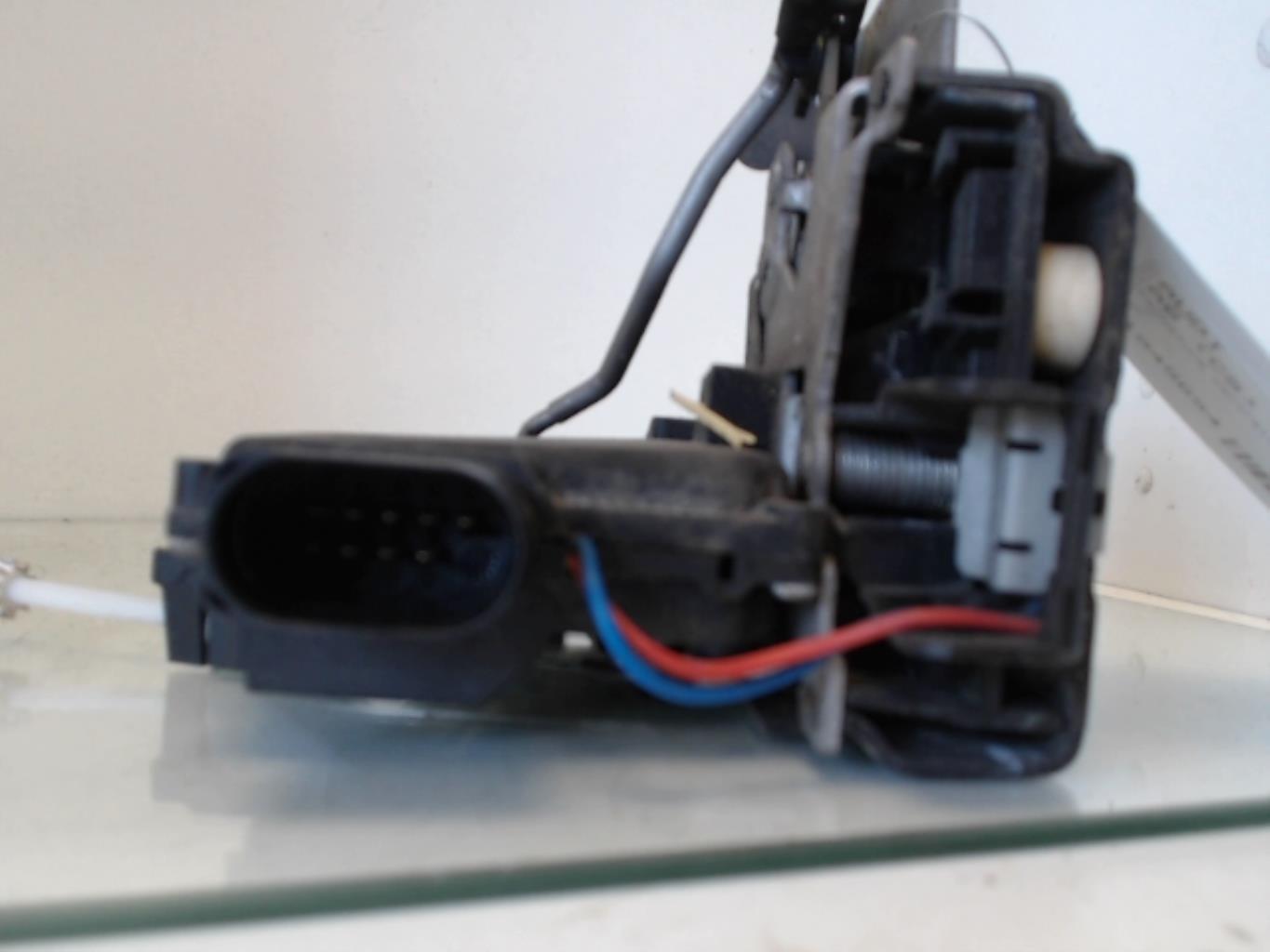 Chiusura centralizzata anteriore sinistra AUDI A6 2 PHASE 2 Diésel - 1