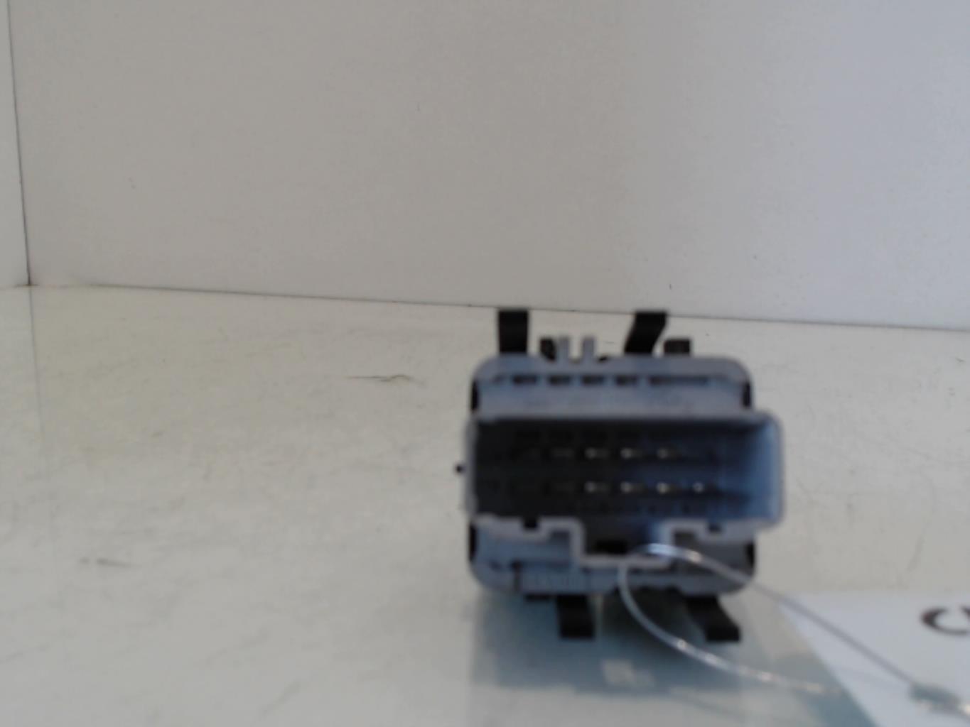 Interrupteur de leve vitre RENAULT CLIO 3 PHASE 1 Diesel - 1