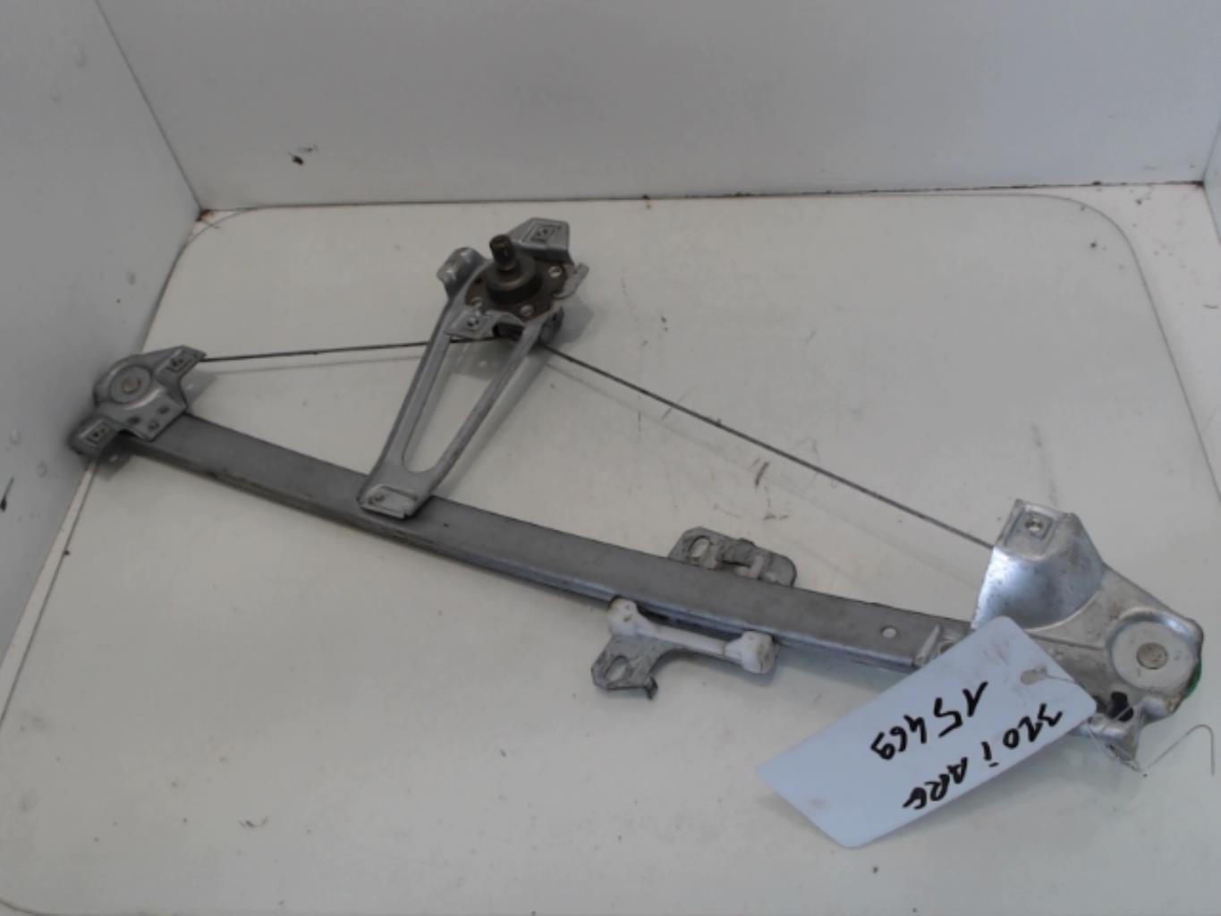 Alzacristalli manuale posteriore sinistro BMW SERIE 3 E30 Gasolina - 1