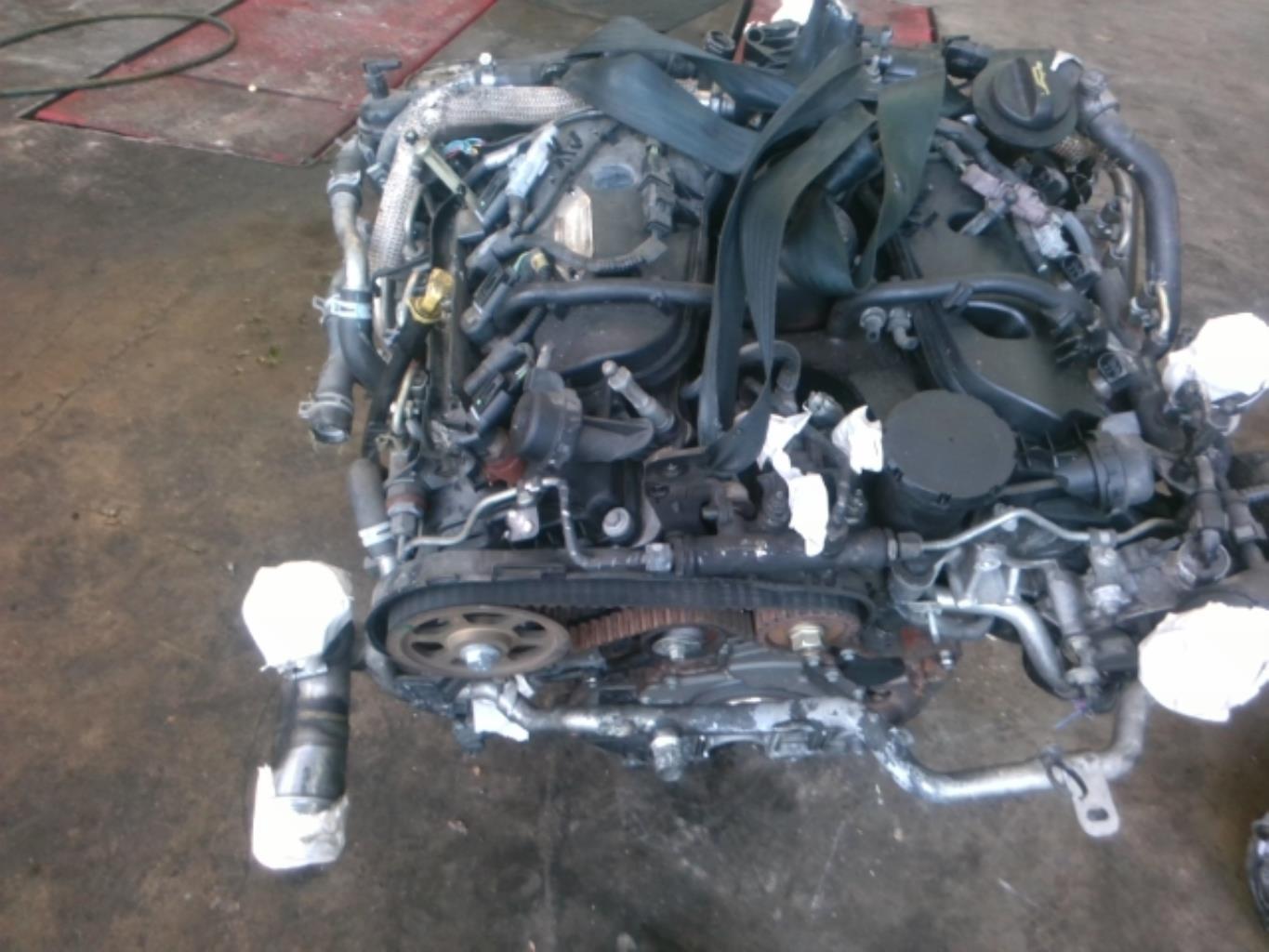 Moteur PEUGEOT 407 COUPE Diesel - 1