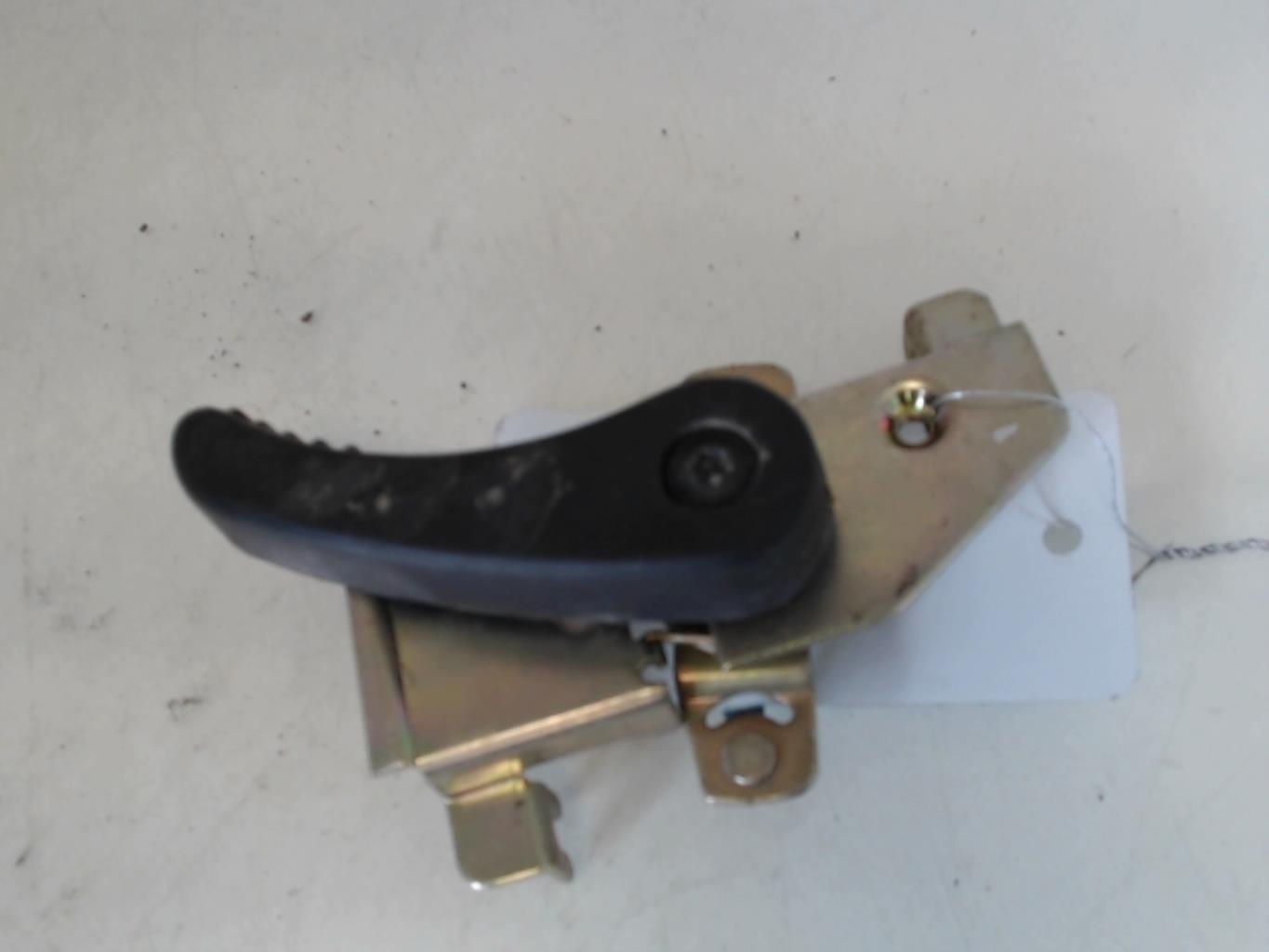 Maniglia interna porta bagagliaio sinistra CITROEN BERLINGO 1 PHASE 1 Diésel - 1