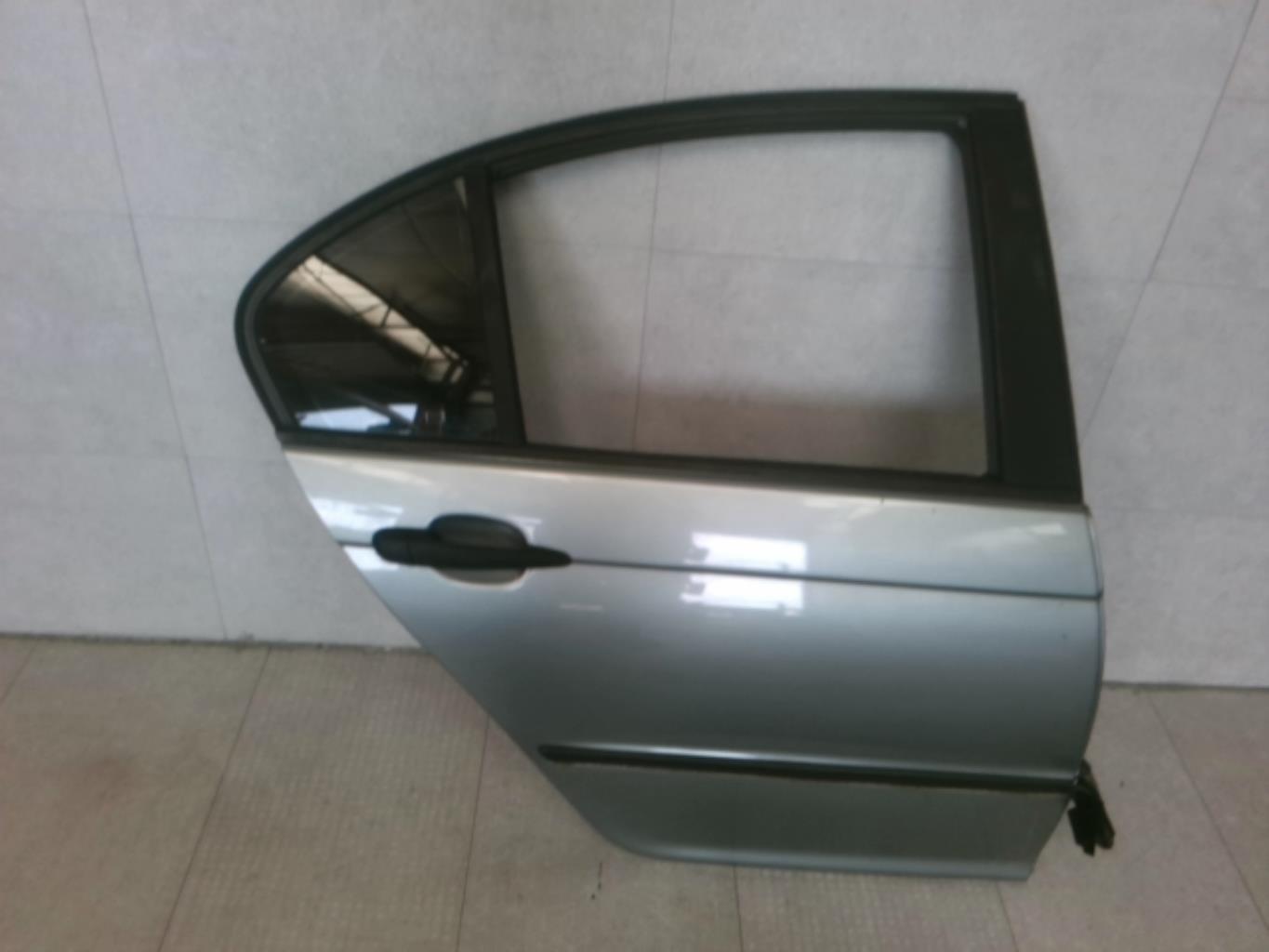 Puerta trasera derecha BMW SERIE 3 E46 PHASE 2 Diésel - 1