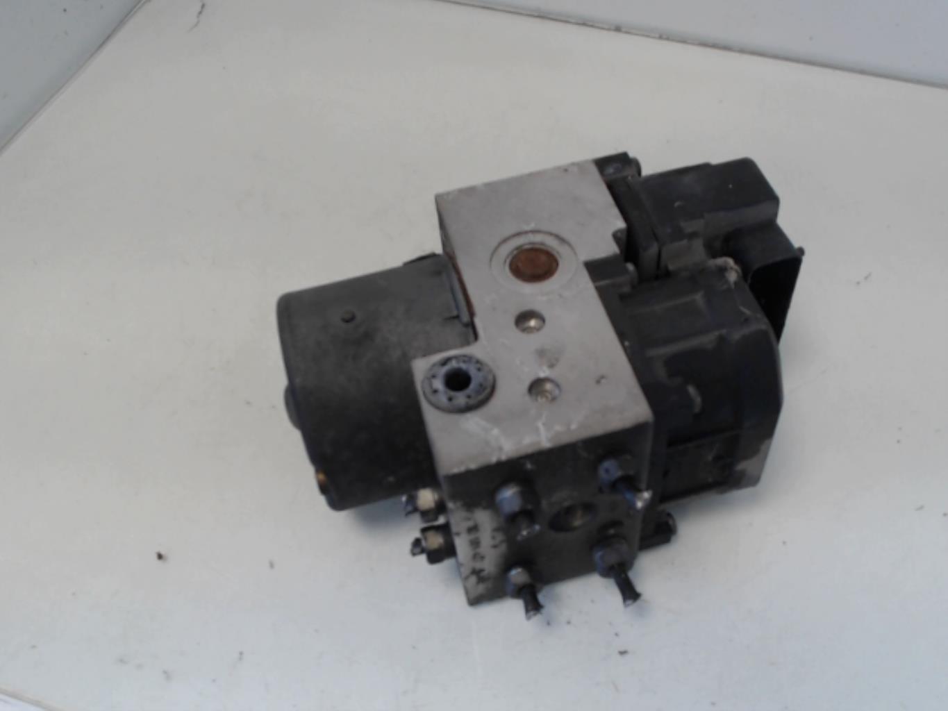 Blocco ABS (antibloccaggio freni) OPEL ZAFIRA A PHASE 1 Diésel - 1