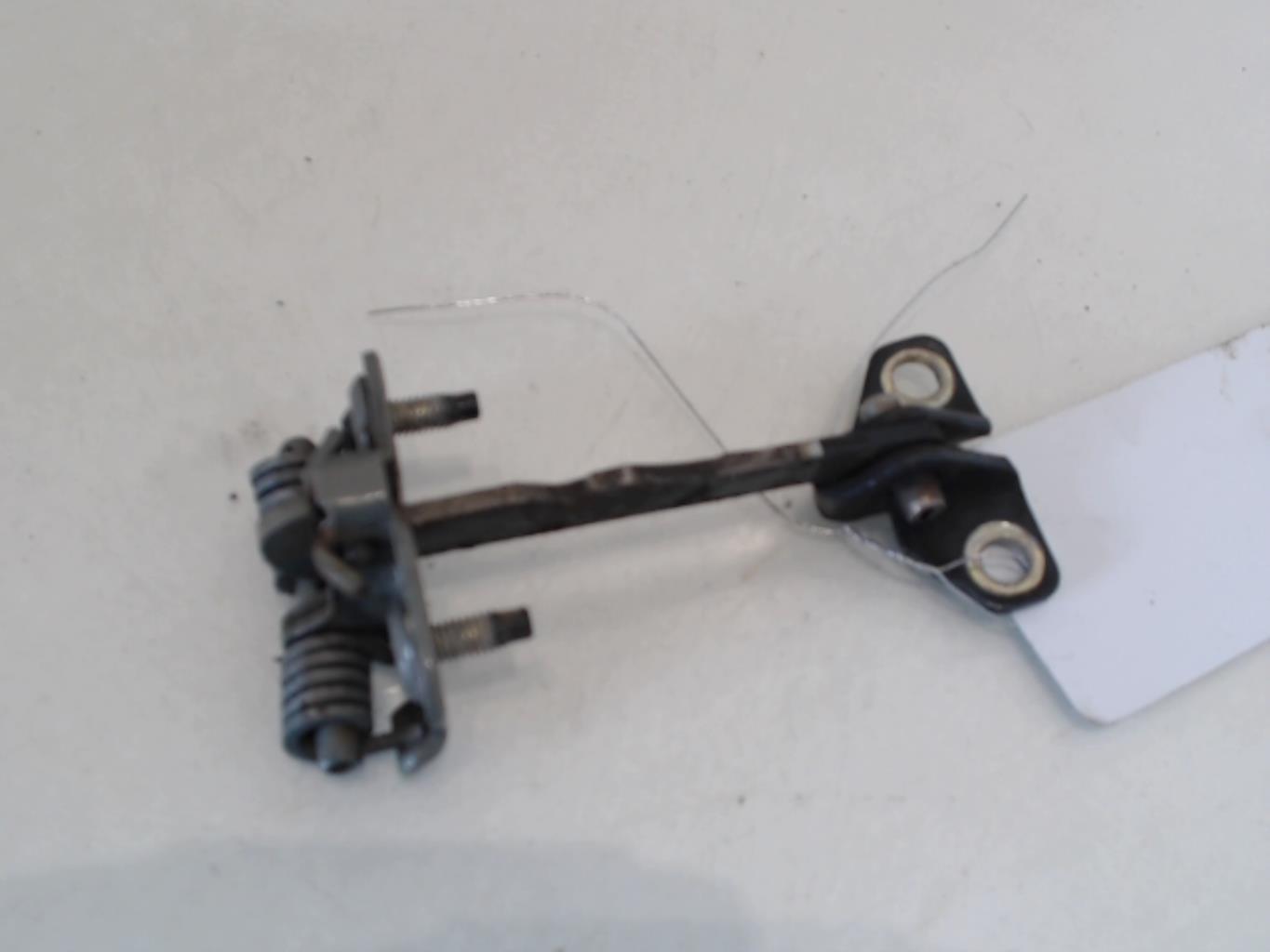 Arresto portiera posteriore sinistra PEUGEOT 106 PHASE 2 Gasolina - 1