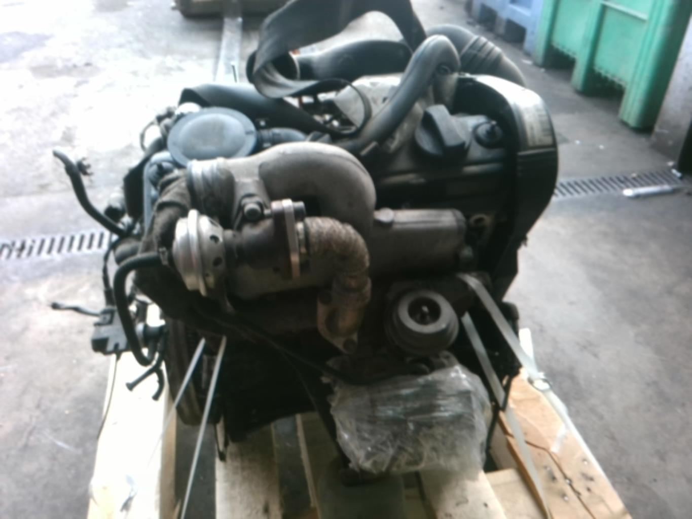 Moteur AUDI A4 1 PHASE 2 Diesel - 1