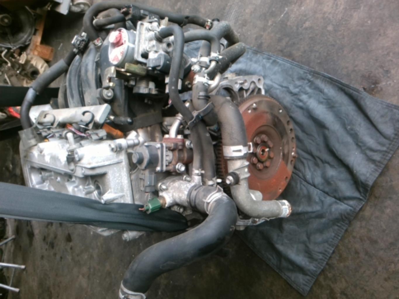 Motor SUZUKI SWIFT 3 Gasolina - 1