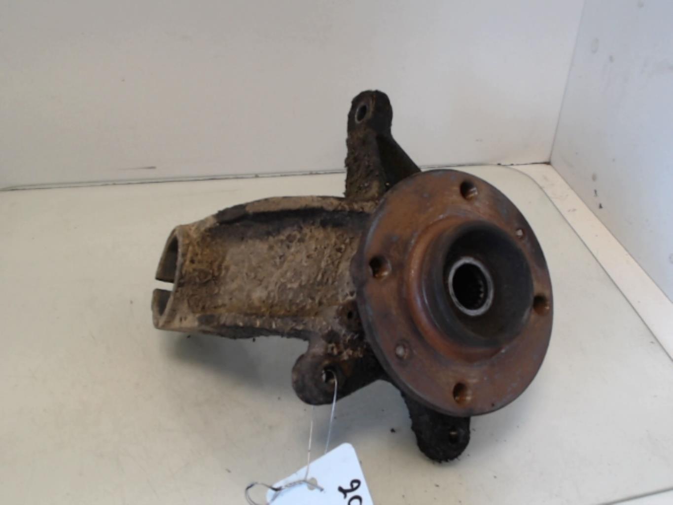 Mozzo anteriore sinistro PEUGEOT 205 PHASE 1 Gasolina - 1
