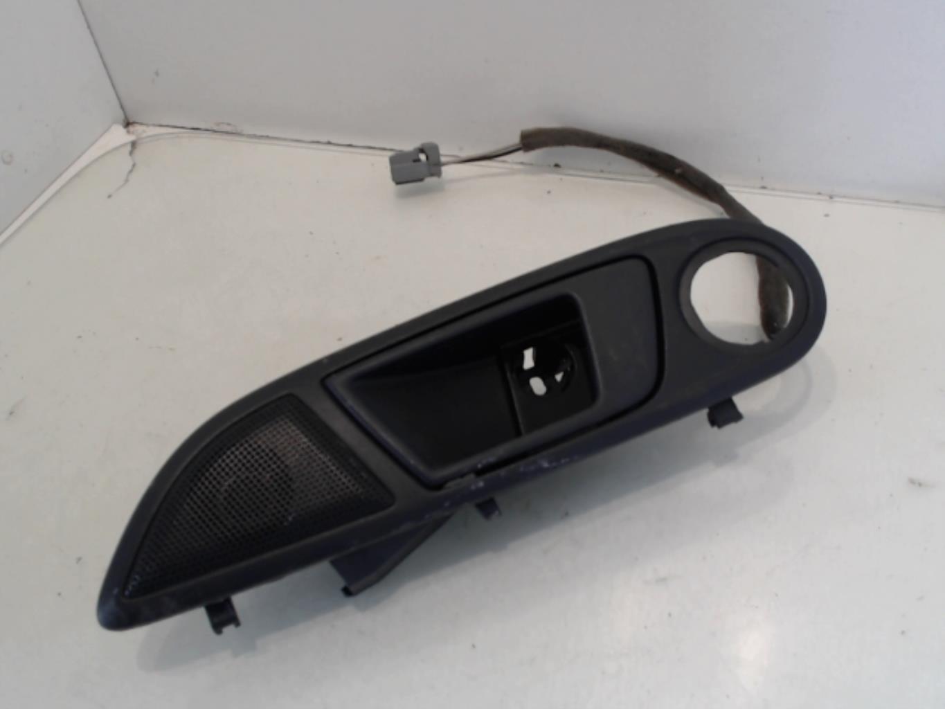 Maniglia interna anteriore sinistra FORD FIESTA 6 PHASE 1 Diésel - 1