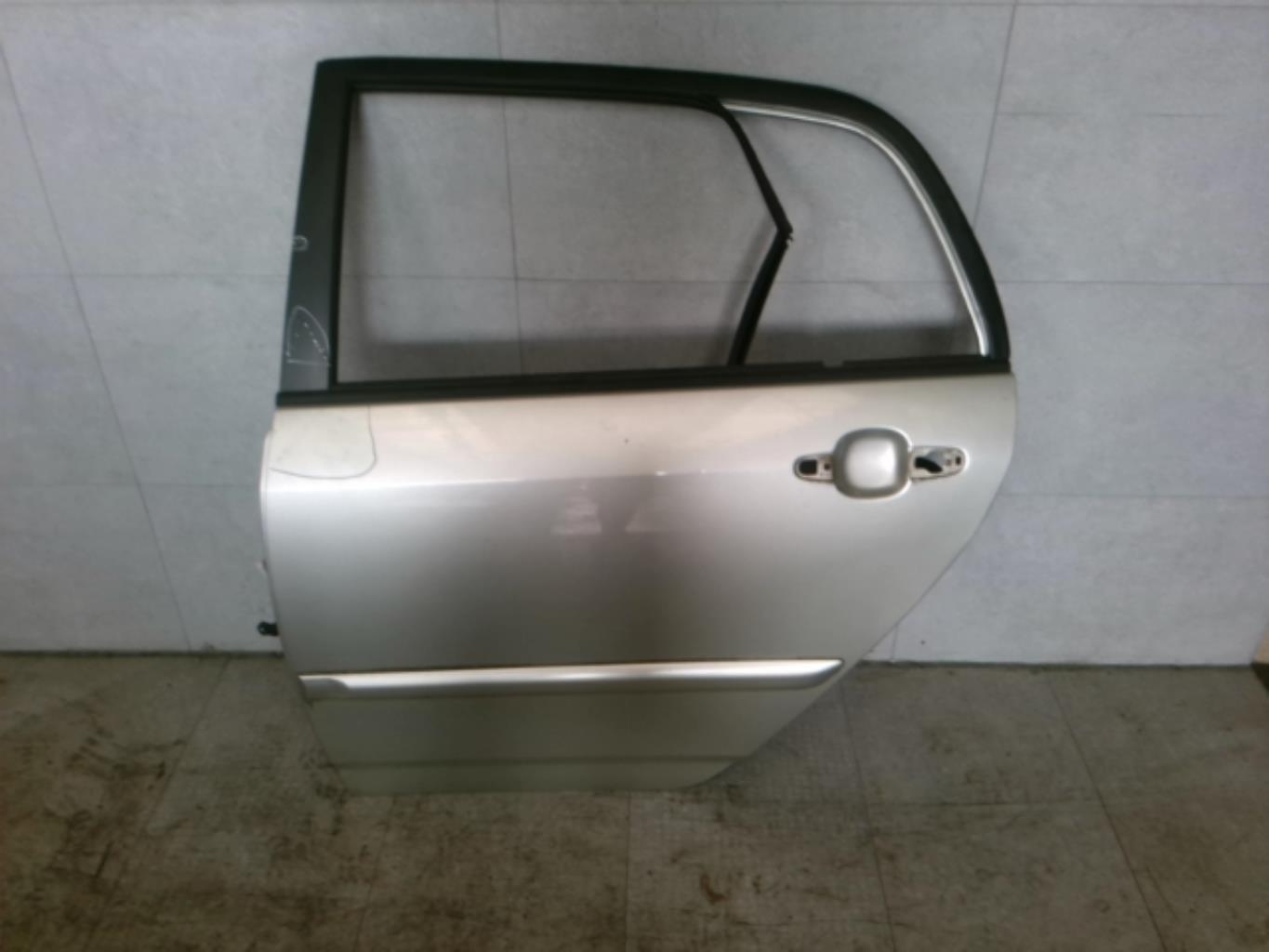 Portiera posteriore sinistra TOYOTA COROLLA 10 PHASE 2 Diésel - 1