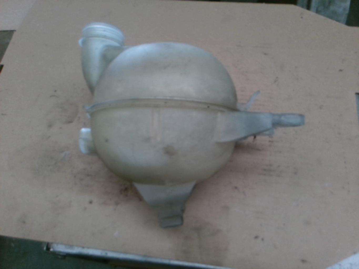 Vase d'expansion CITROEN C3 1 PHASE 1 Diesel - 1