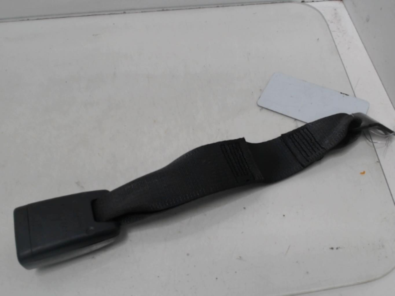 Aggancio cintura sicurezza posteriore sinistro KIA CARENS 3 Diésel - 1