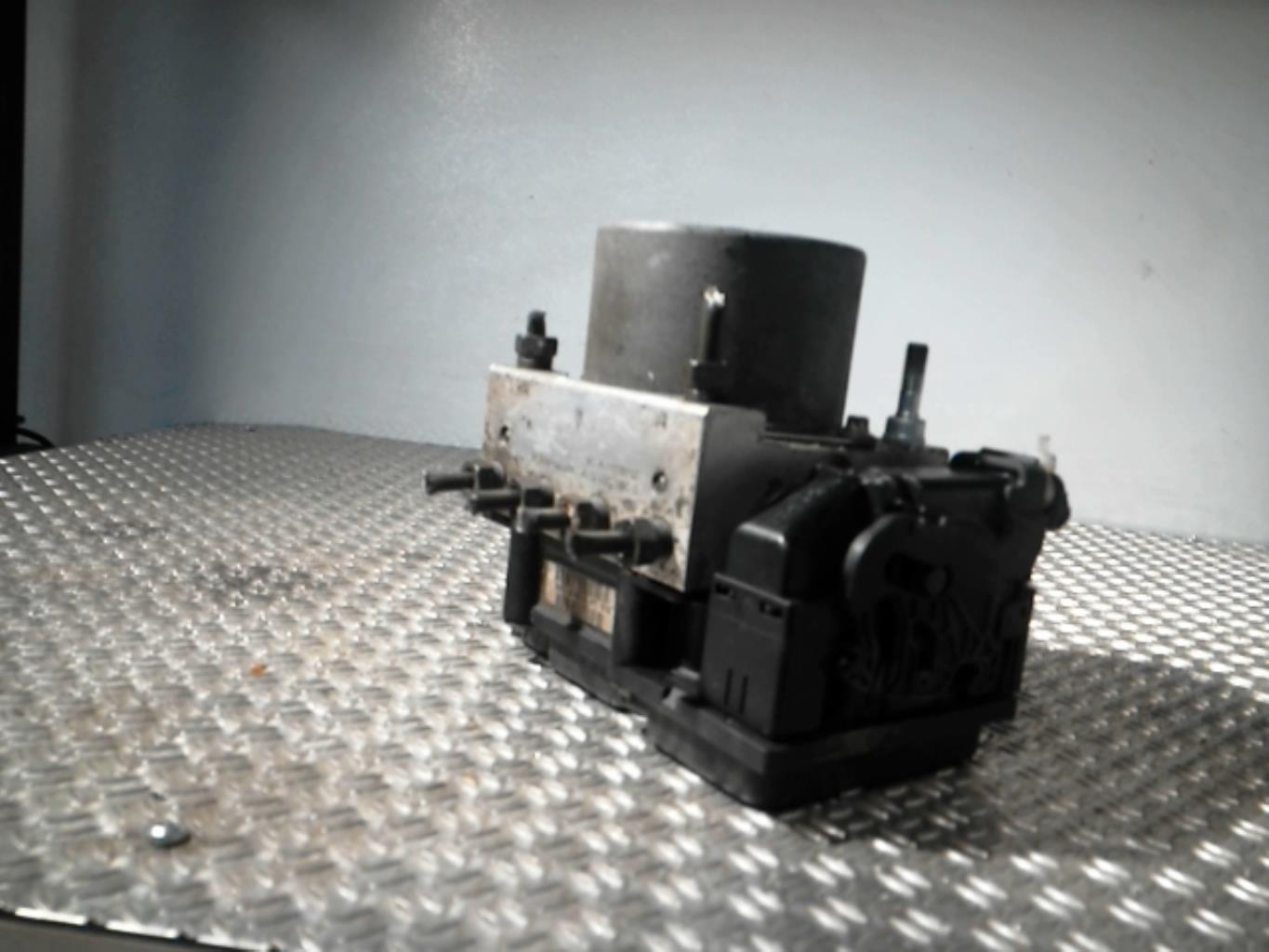 Blocco ABS (antibloccaggio freni) TOYOTA AYGO 1 PHASE 1 Gasolina - 1