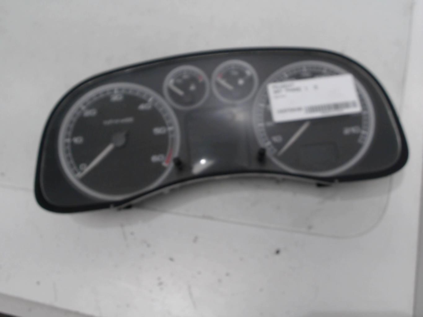 Compteur PEUGEOT 307 PHASE 1 Diesel - 1
