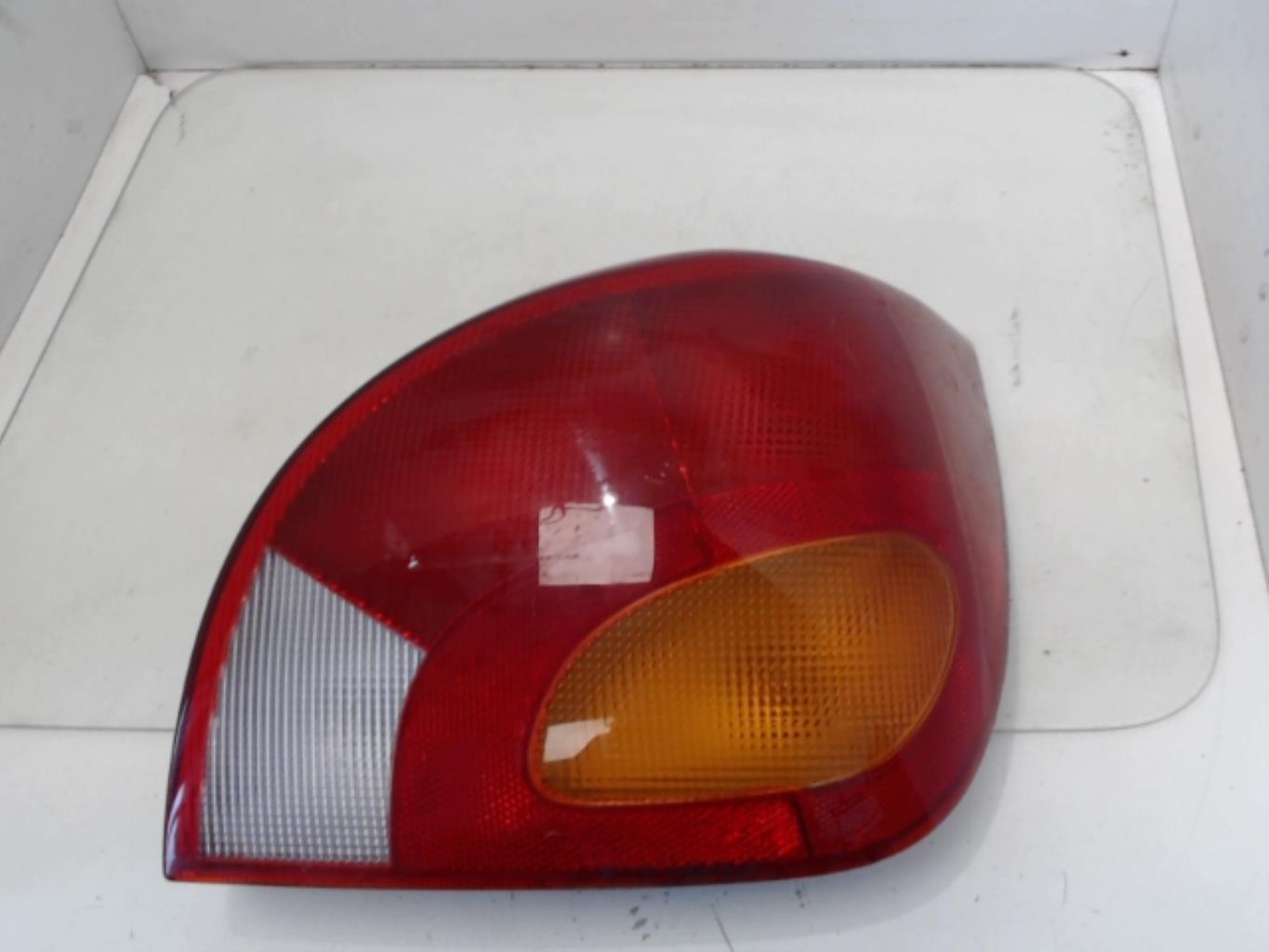 Fanale posteriore principale destro (luci) FORD FIESTA 4 PHASE 1 Gasolina - 1
