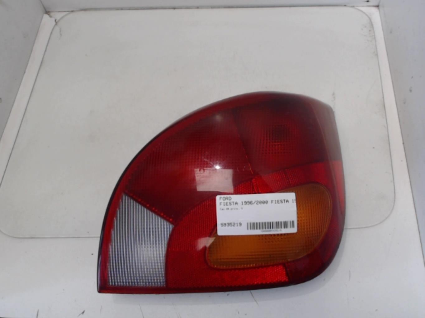 Fanale posteriore principale destro (luci) FORD FIESTA 4 PHASE 2 Diésel - 1