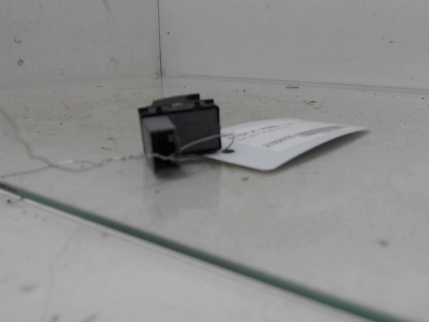 Interruttore lavacristalli posteriore sinistro SEAT ALTEA XL PHASE 1 Diésel - 1