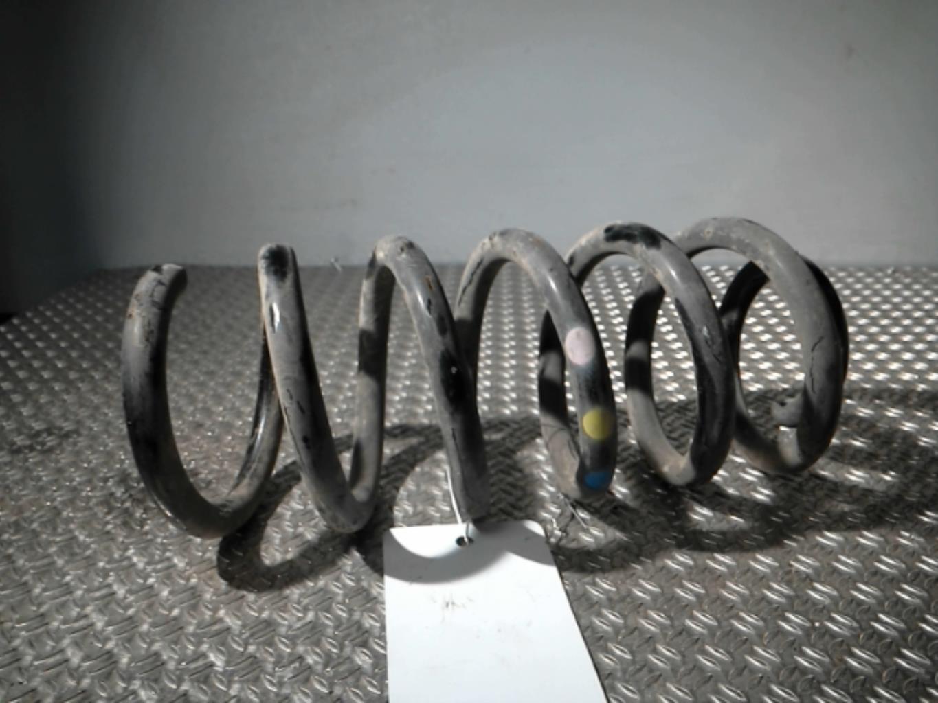 Molla sospensione posteriore destra RENAULT CLIO 4 PHASE 2 Diésel - 1