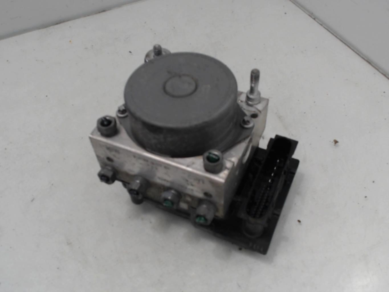 Blocco ABS (antibloccaggio freni) RENAULT CLIO 3 PHASE 1 Diésel - 1