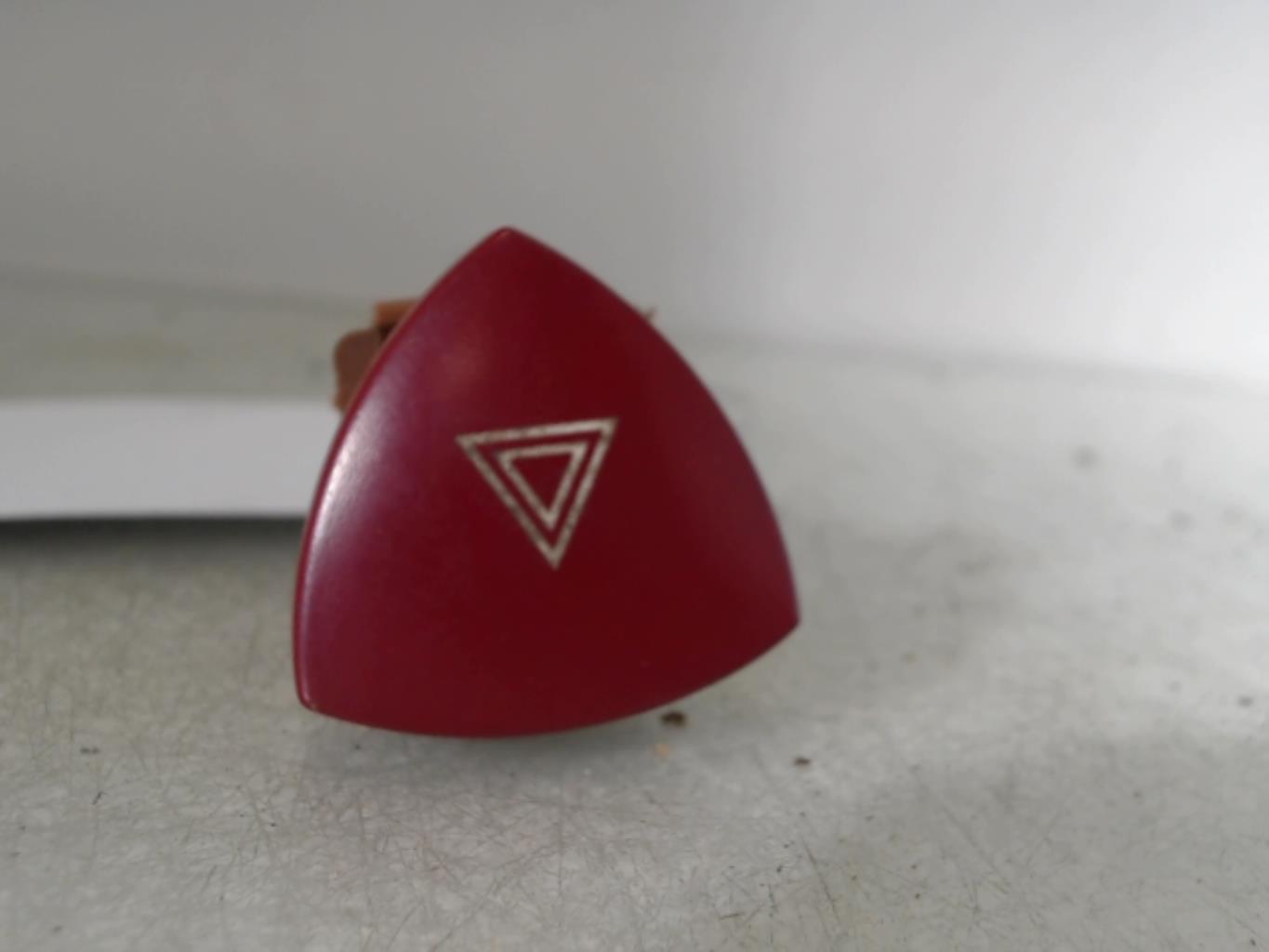 Bouton de warning CITROEN C8 Diesel - 1