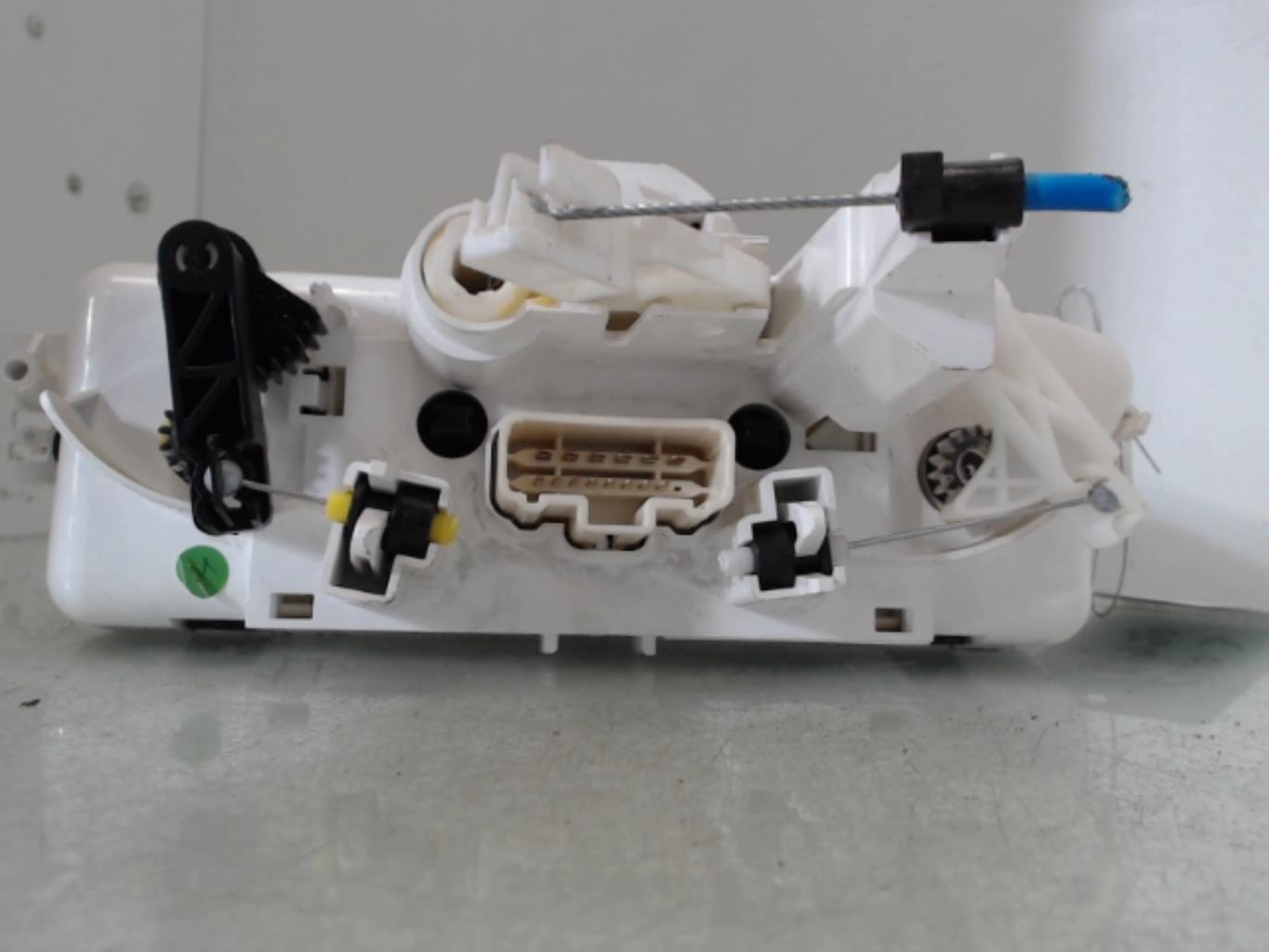 Commande chauffage RENAULT CLIO 3 PHASE 2 Diesel - 1