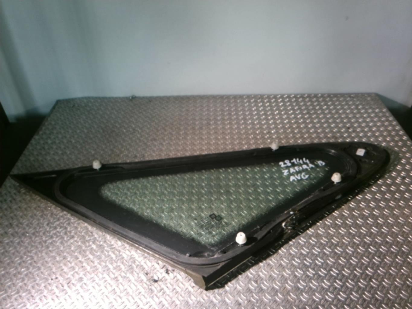 Custode avant gauche OPEL ZAFIRA B PHASE 2 Diesel - 1