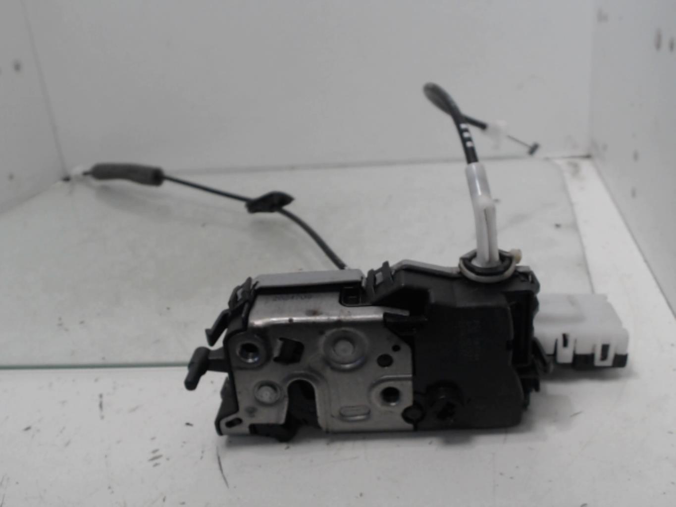 Chiusura centralizzata posteriore destra PEUGEOT 308 1 SW PHASE 1 BREAK Diésel - 1
