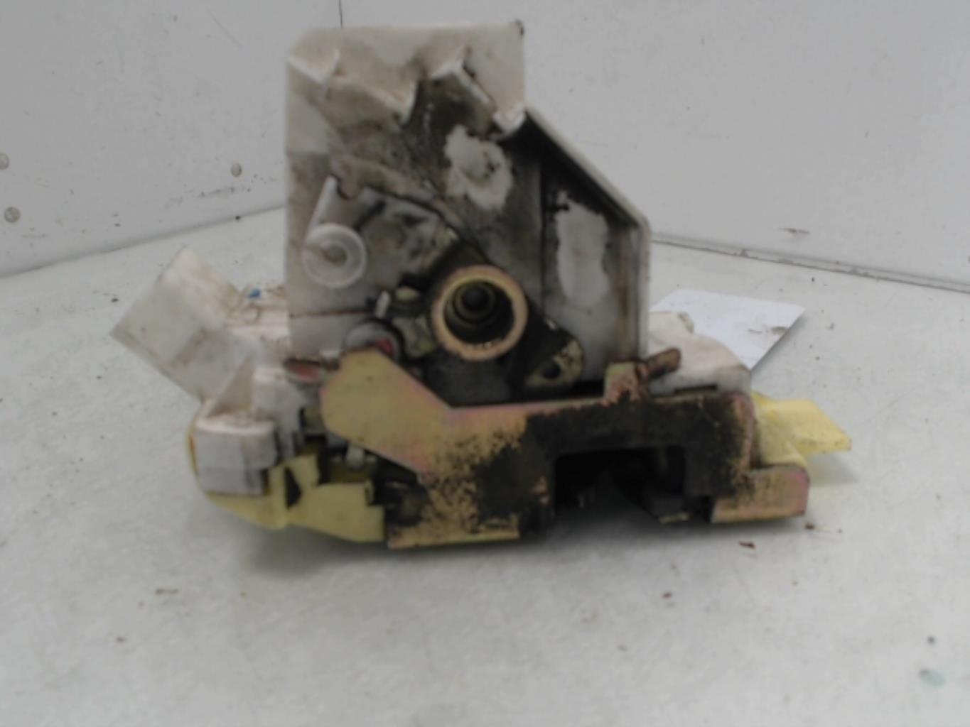 Chiusura centralizzata anteriore destra FORD FOCUS 1 Gasolina - 1