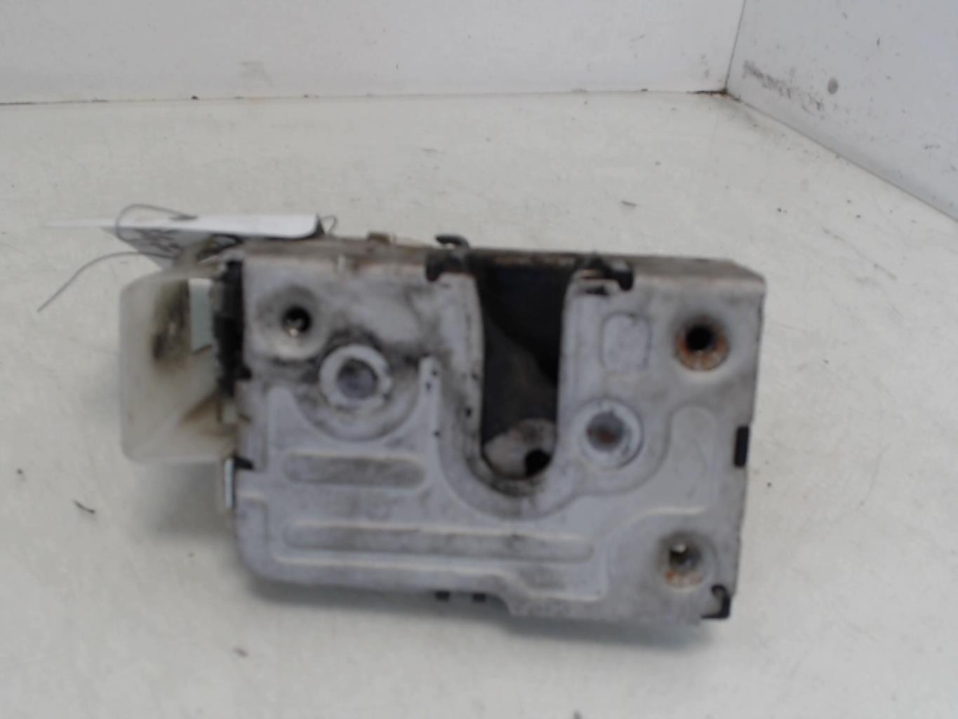 Chiusura non centralizzata posteriore sinistra RENAULT CLIO 2 PHASE 2 Diésel - 1