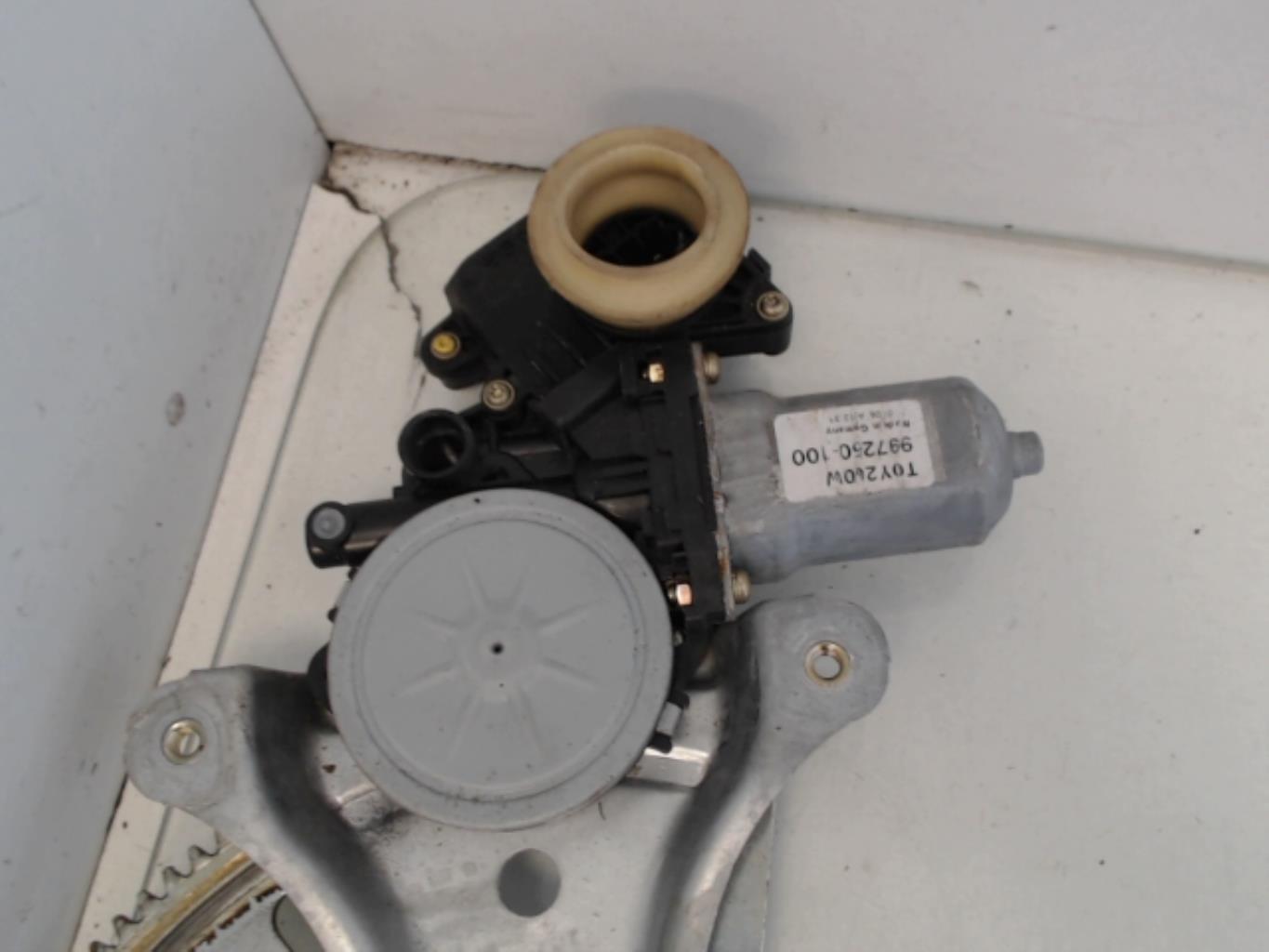 Alzacristalli elettrico posteriore destro TOYOTA COROLLA VERSO 2 PHASE 1 Gasolina - 1
