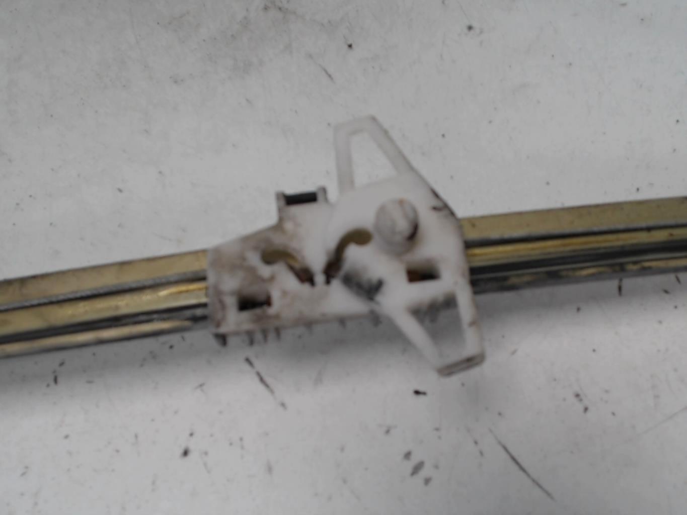 Alzacristalli manuale anteriore sinistro RENAULT CLIO 1 PHASE 1 Gasolina - 1