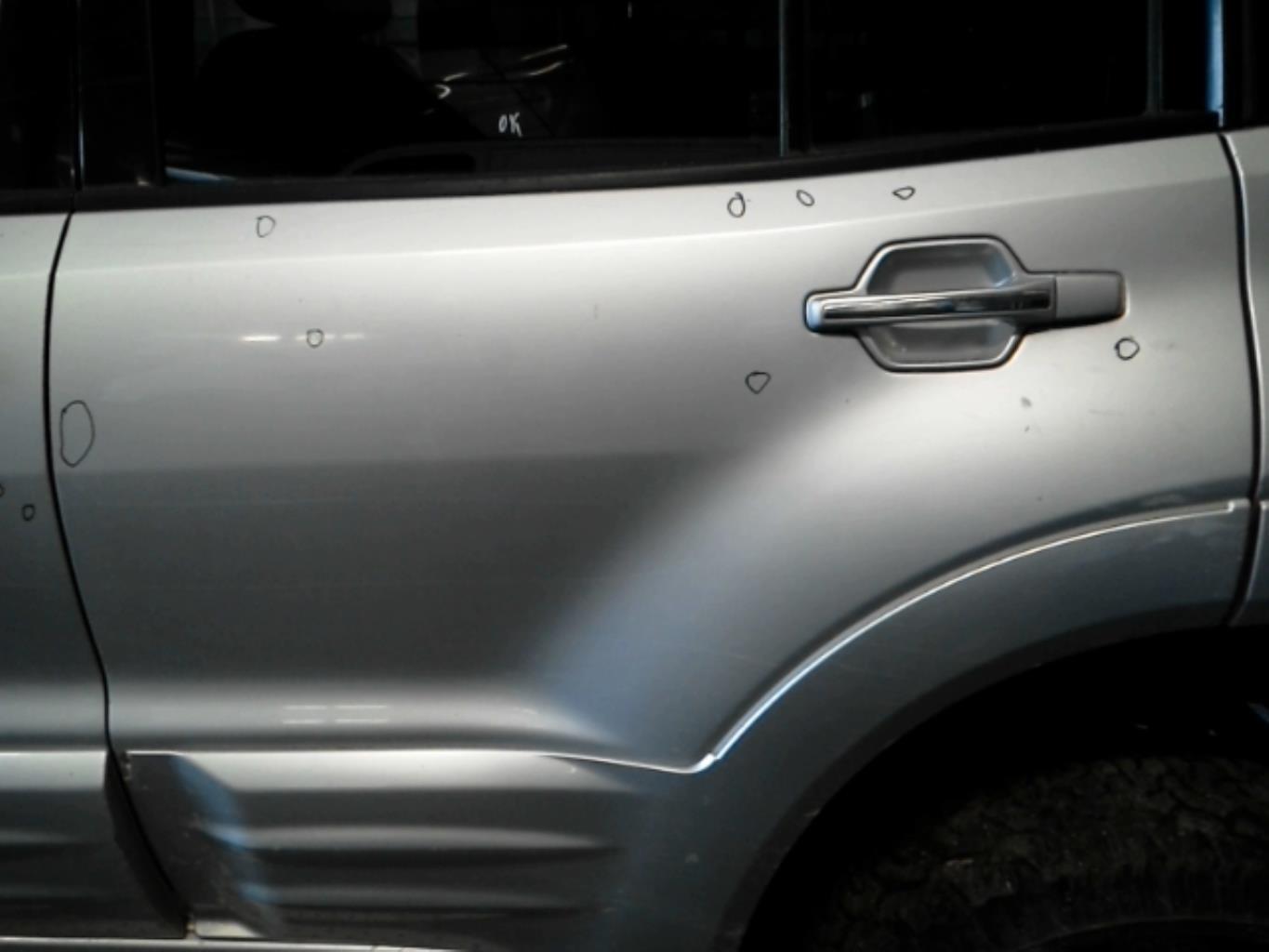 Portiera posteriore sinistra MITSUBISHI PAJERO 3 PHASE 1 Diésel - 1