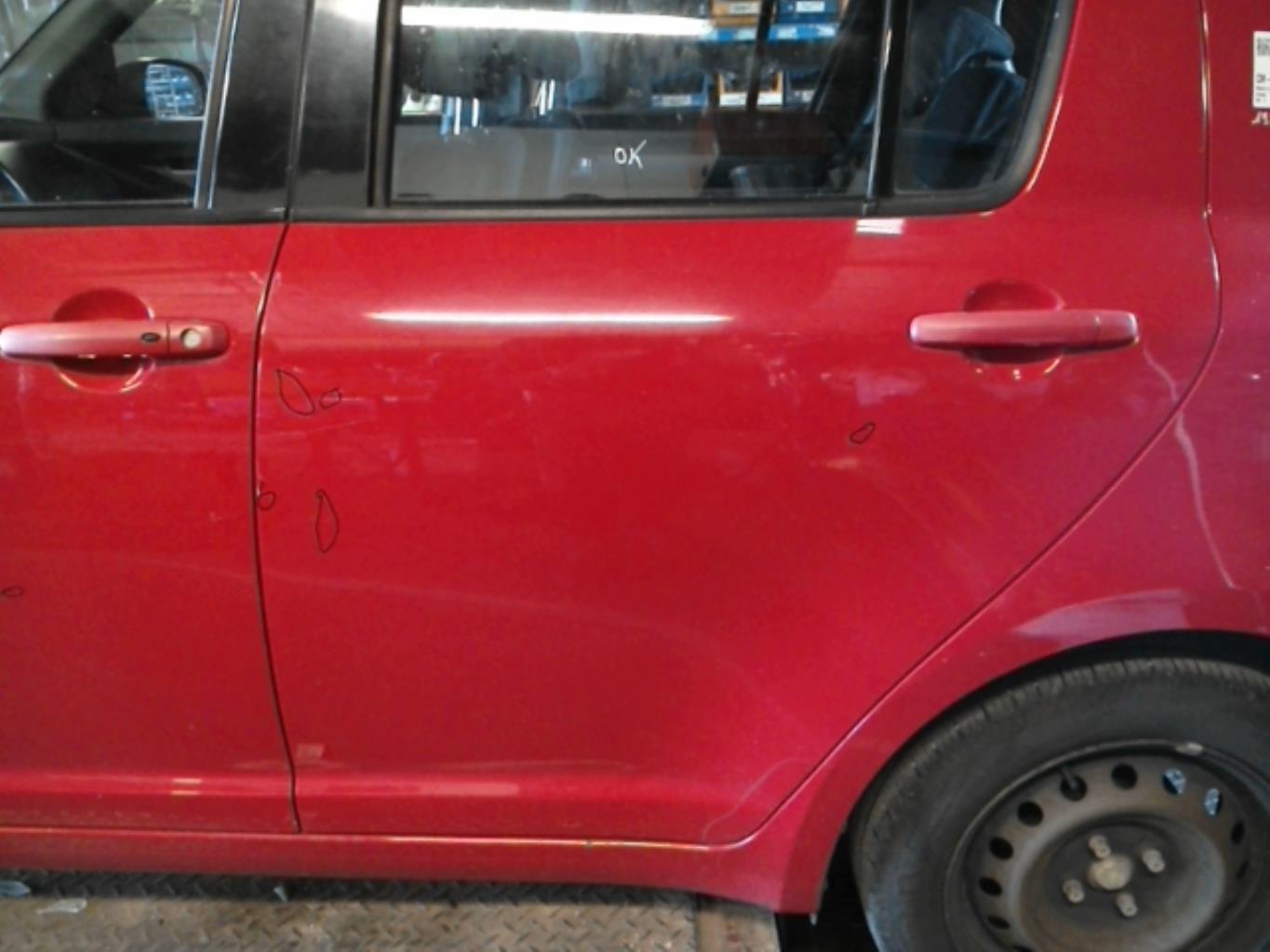 Portiera posteriore sinistra SUZUKI SWIFT 3 Gasolina - 1