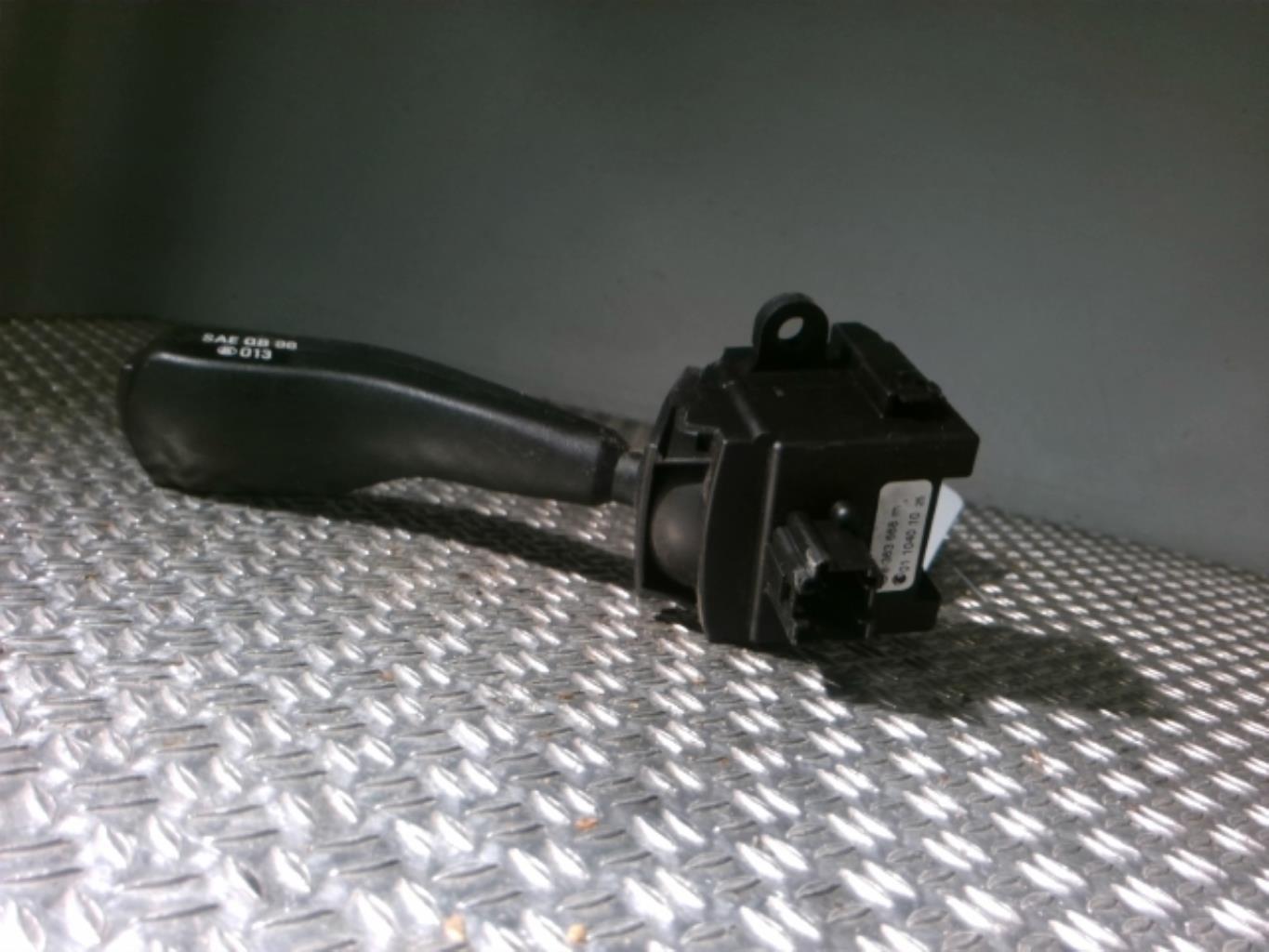 Commodo phare BMW SERIE 3 E46 PHASE 2 Diesel - 1