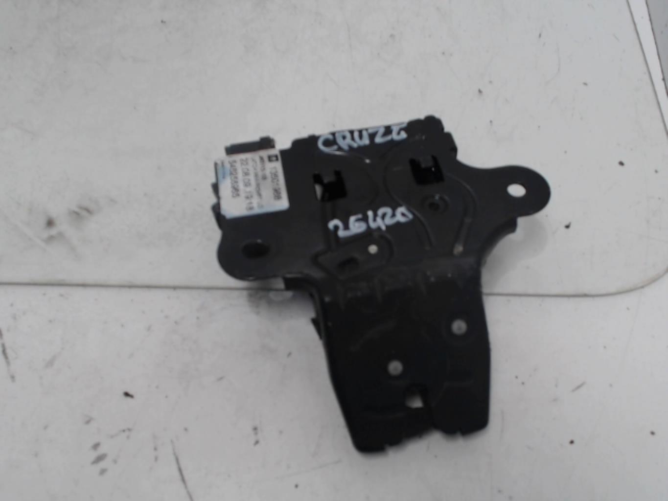 Chiusura centralizzata bagagliaio CHEVROLET CRUZE PHASE 1 Diésel - 1