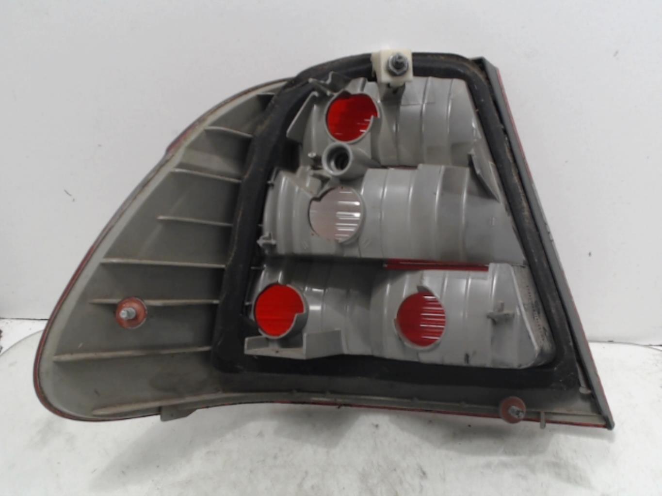 Fanale posteriore principale destro (luci) BMW SERIE 3 E46 PHASE 2 Diésel - 1
