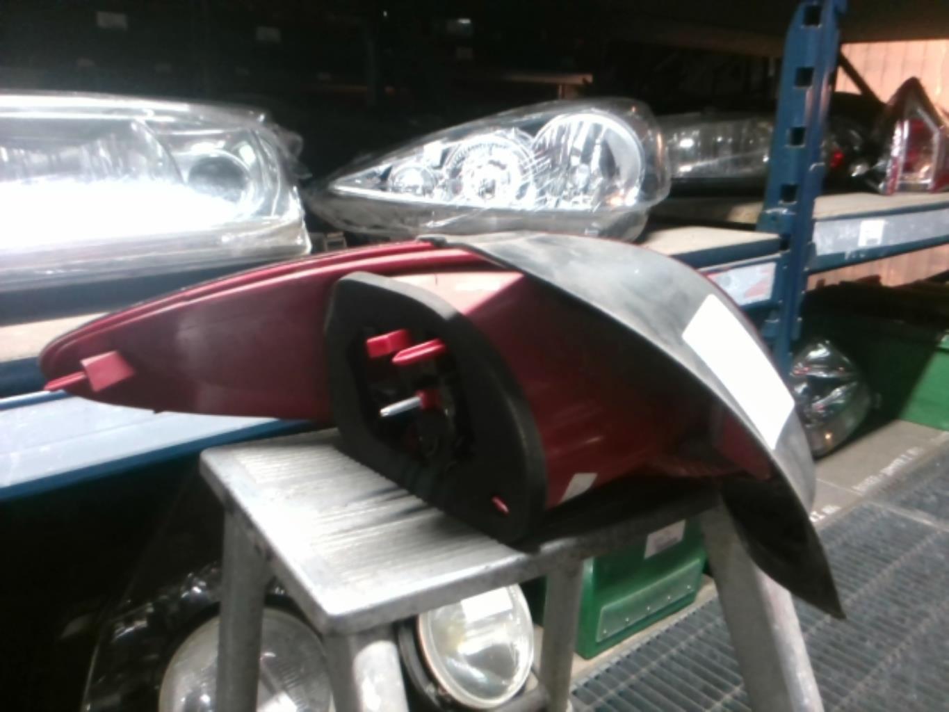 Fanale posteriore principale destro (luci) PEUGEOT 206+ Diésel - 1