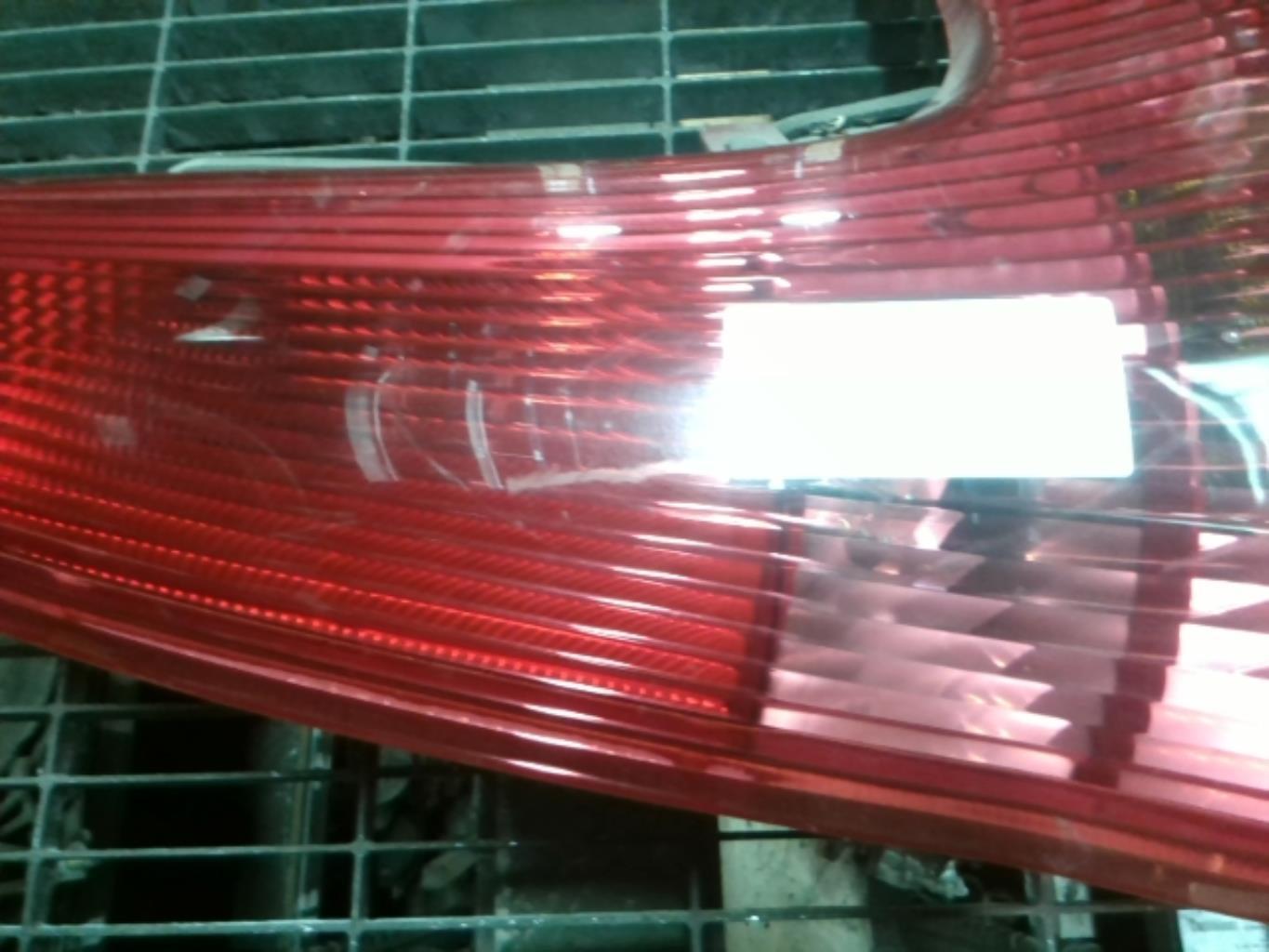 Fanale posteriore principale destro (luci) PEUGEOT 206 PHASE 1 BREAK Diésel - 1