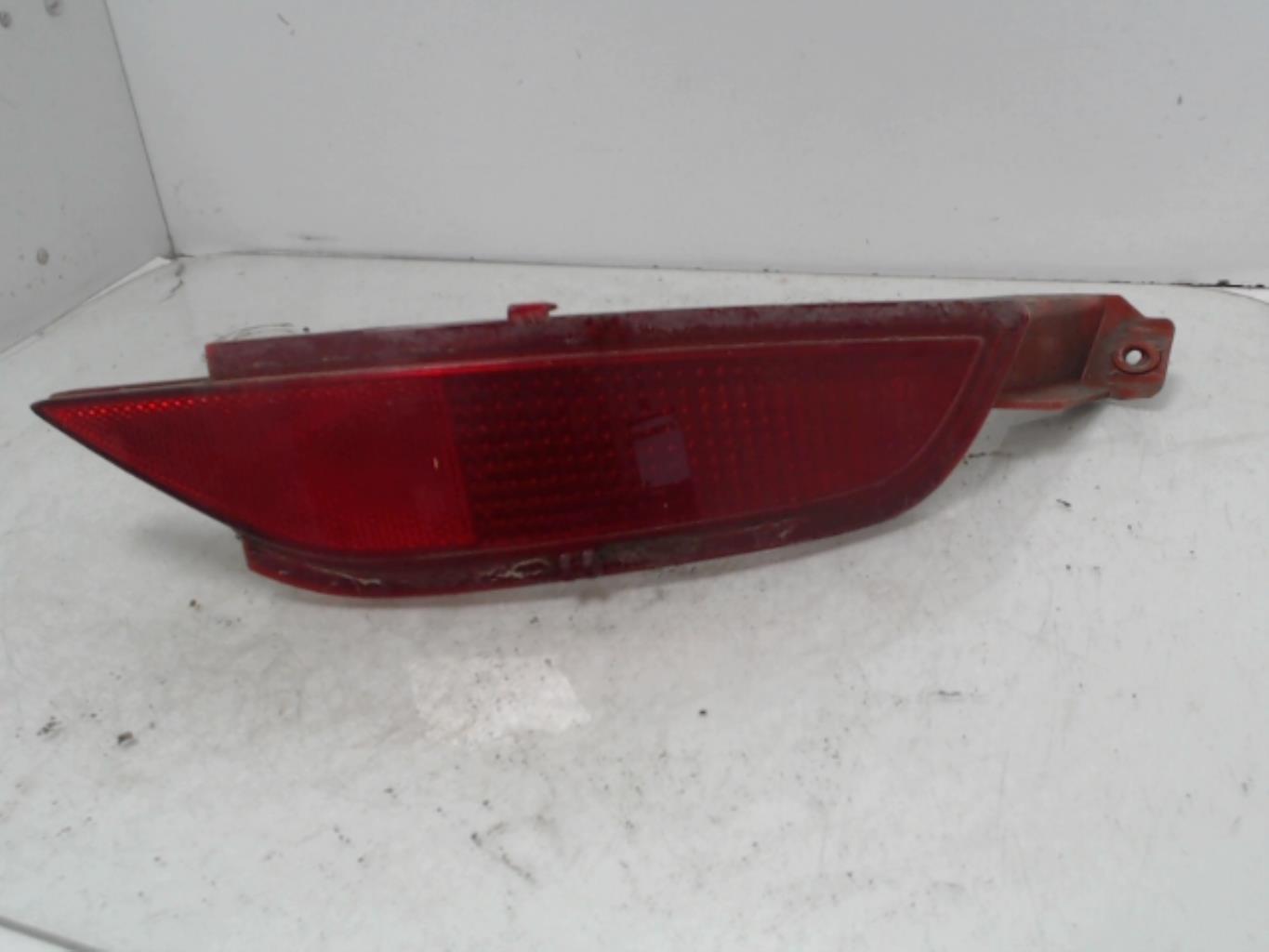 Fanale finto posteriore destro FORD FIESTA 6 PHASE 2 Gasolina - 1