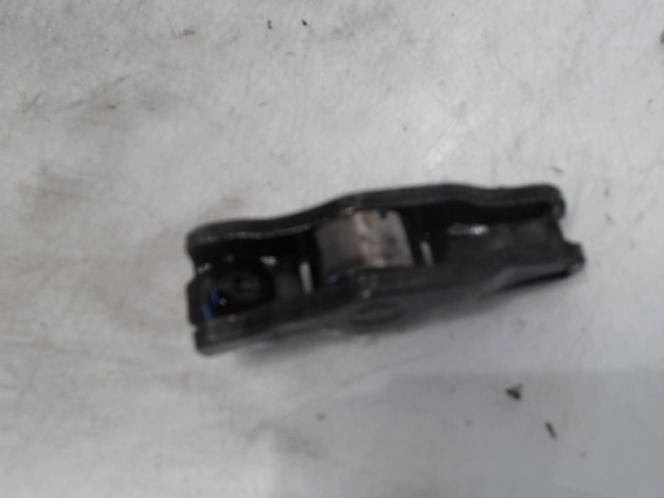 Linguet/culbuteur PEUGEOT 207 PHASE 1 Diesel - 1