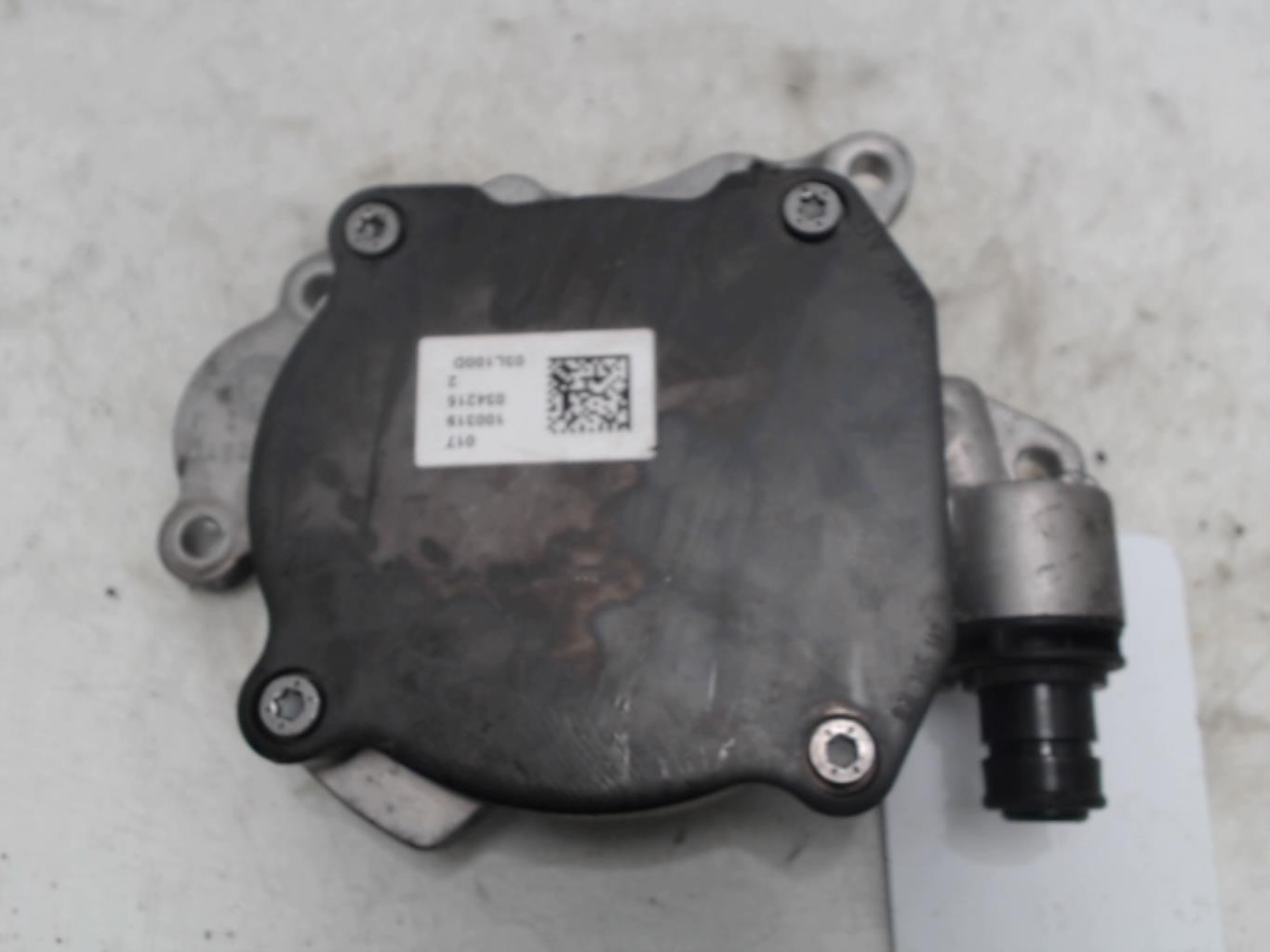 Pompe à vide VOLKSWAGEN GOLF 6 Diesel - 1