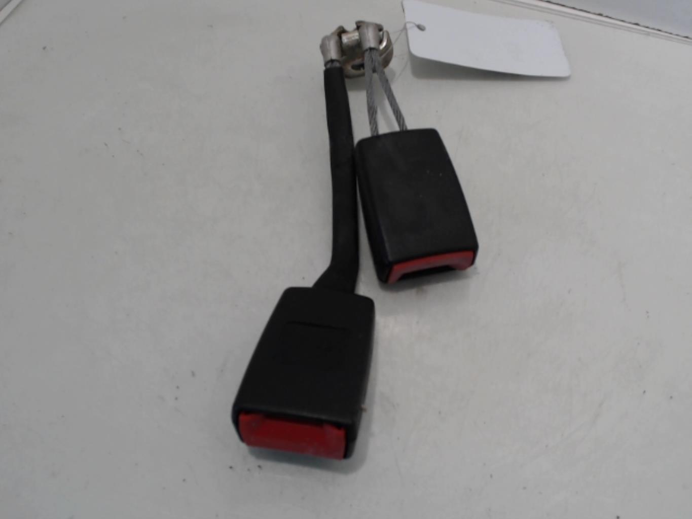 Aggancio cintura sicurezza posteriore sinistro AUDI A4 1 PHASE 1 Diésel - 1