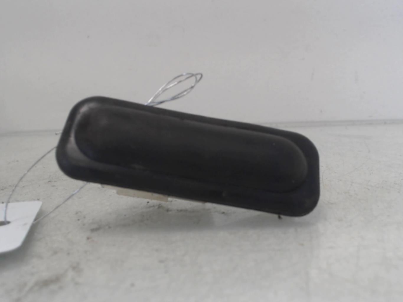 Bouton de coffre CITROEN C3 2 PHASE 1 Diesel - 1