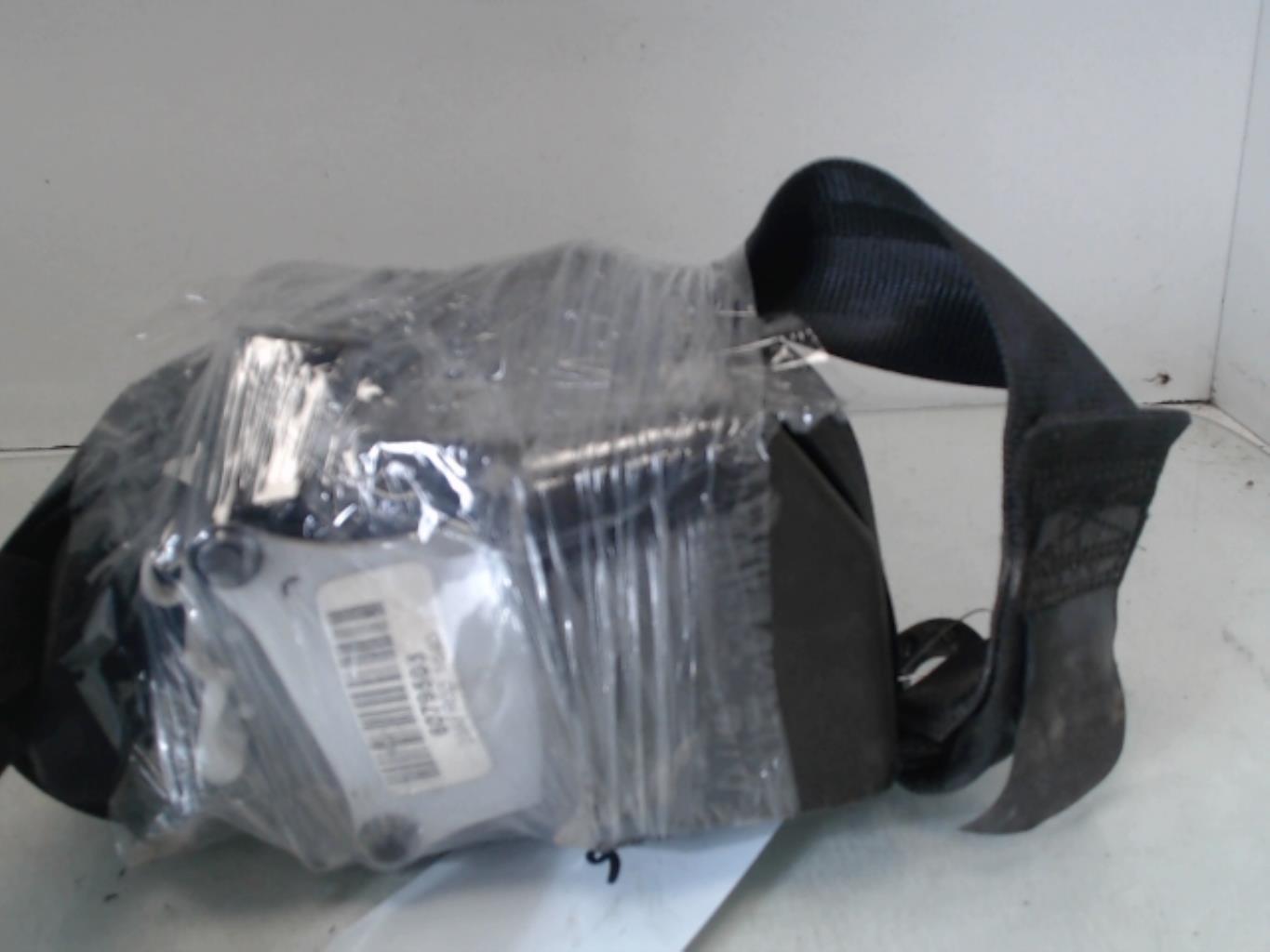 Cintura di sicurezza posteriore destra AUDI A4 2 PHASE 1 Gasolina - 1