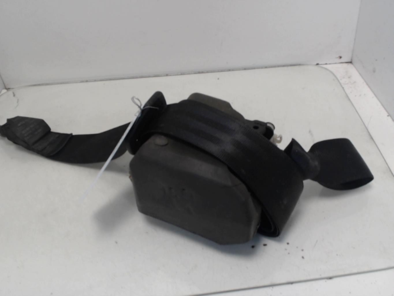 Cintura di sicurezza posteriore sinistra AUDI A4 2 PHASE 1 Gasolina - 1