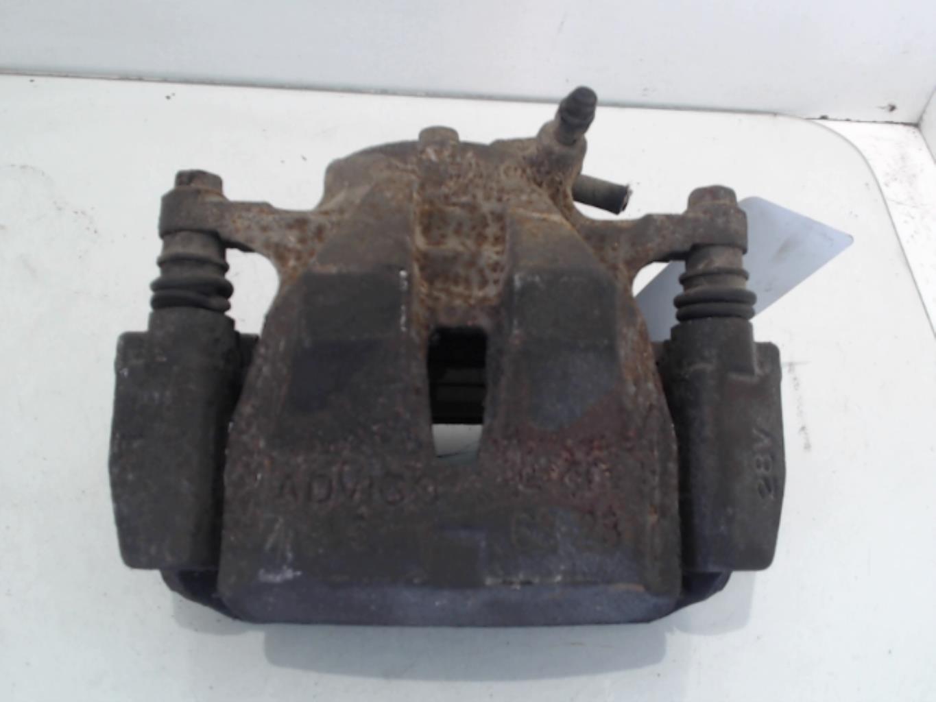 Pinza freni anteriore sinistra TOYOTA RAV4 3 PHASE 1 Diésel - 1