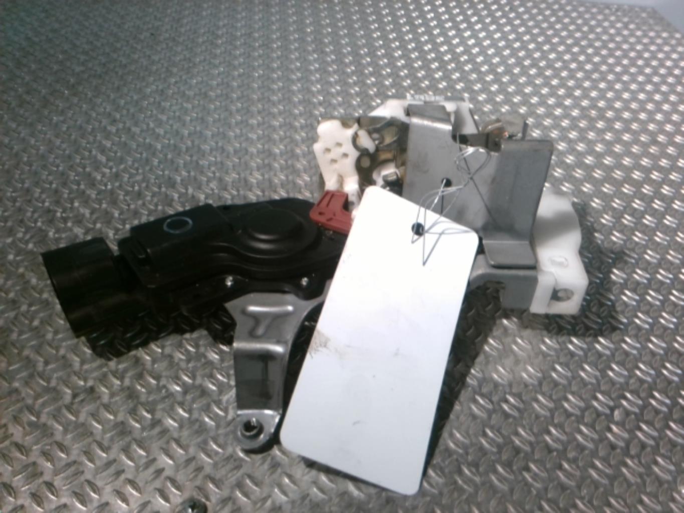 Chiusura centralizzata posteriore destra CITROEN C1 1 PHASE 2 Gasolina - 1